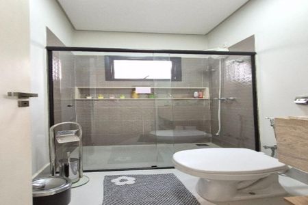 Casa de condomínio à venda com 190m², 3 quartos e 2 vagasBanheiro