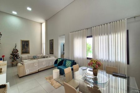 Casa de condomínio à venda com 190m², 3 quartos e 2 vagasSala de Jantar