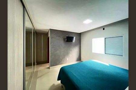 Casa para alugar com 3 quartos, 150m² em Jardim Patricia, Uberlândia
