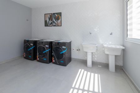 Apartamento para alugar com 35m², 2 quartos e sem vagaÁrea Comum - Lavanderia