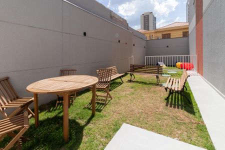 Apartamento para alugar com 35m², 2 quartos e sem vagaÁrea Comum - Praça da Lareira