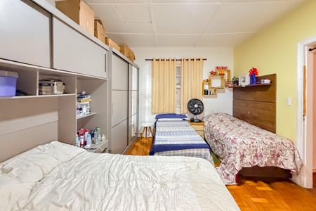 Casa à venda com 79m², 2 quartos e 2 vagasQuarto