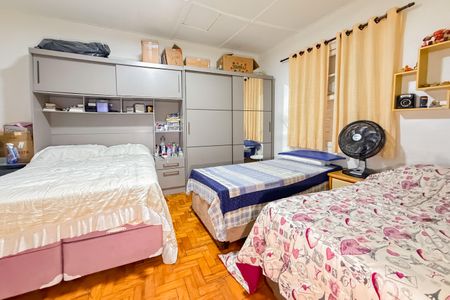 Casa à venda com 79m², 2 quartos e 2 vagasQuarto