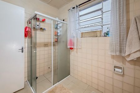 Casa à venda com 79m², 2 quartos e 2 vagasBanheiro