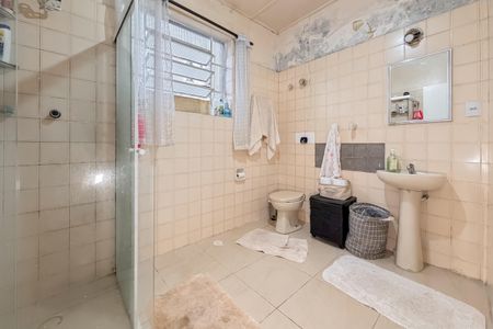 Casa à venda com 79m², 2 quartos e 2 vagasBanheiro