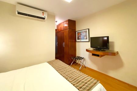 Studio para alugar com 42m², 1 quarto e sem vaga Studio para alugar com 42m², 1 quarto e sem vagaSuite