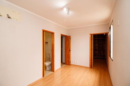 Apartamento à venda com 86m², 2 quartos e 2 vagasSuíte
