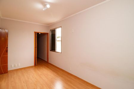 Apartamento à venda com 86m², 2 quartos e 2 vagasSuíte
