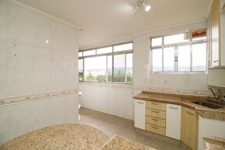 Apartamento à venda com 86m², 2 quartos e 2 vagasCozinha