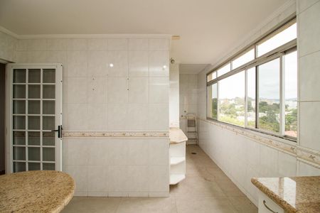 Apartamento à venda com 86m², 2 quartos e 2 vagasCozinha