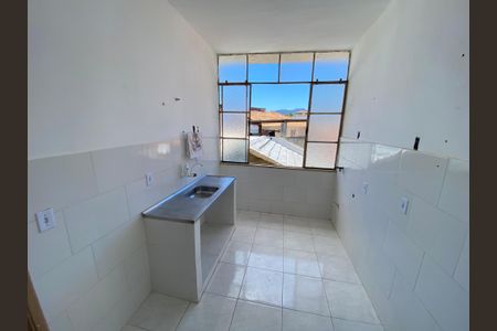 Apartamento para alugar com 60m², 2 quartos e sem vagaCozinha e Área de Serviço