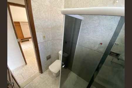 Apartamento para alugar com 60m², 2 quartos e sem vagaBanheiro