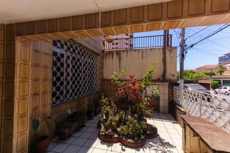 Casa para alugar com 70m², 2 quartos e 1 vagaEntrada