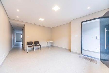 Casa à venda com 3 quartos, 226m² em Vila Scarpelli, Santo André