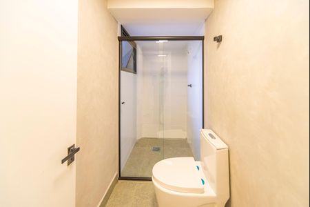 Casa à venda com 3 quartos, 226m² em Vila Scarpelli, Santo André