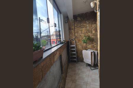 Casa à venda com 78m², 3 quartos e 2 vagasVaranda