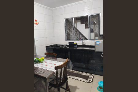 Casa à venda com 78m², 3 quartos e 2 vagasCozinha