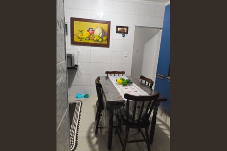 Casa à venda com 78m², 3 quartos e 2 vagasCozinha