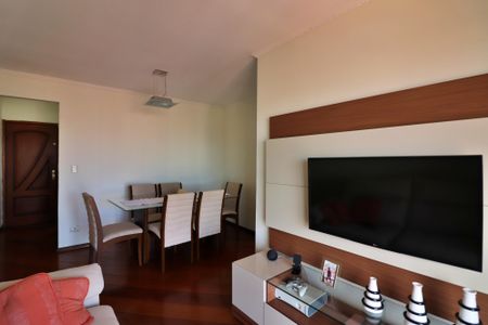 Apartamento à venda com 60m², 3 quartos e 1 vagaSala 