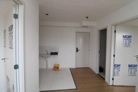 Sala de apartamento para alugar com 2 quartos, 32m² em Quinta da Paineira, São Paulo