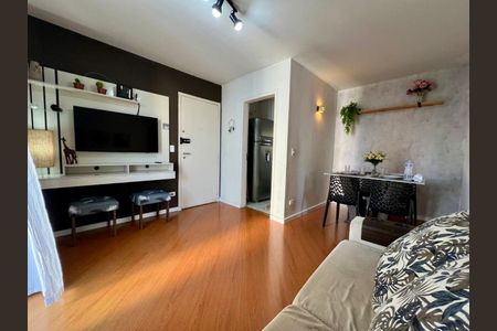 Foto 01 de apartamento à venda com 3 quartos, 65m² em Real Parque, São Paulo