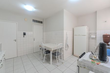 Apartamento à venda com 102m², 1 quarto e 2 vagasCozinha