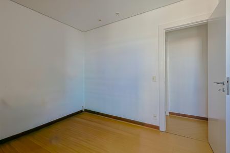 Apartamento à venda com 150m², 4 quartos e 2 vagasQuarto 3