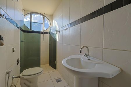 Apartamento à venda com 175m², 4 quartos e 3 vagasBanheiro da Suíte 2