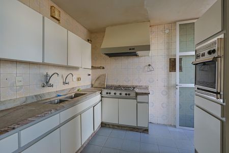 Cozinha de apartamento à venda com 2 quartos, 175m² em São Lucas, Belo Horizonte