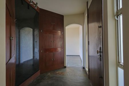 Entrada de apartamento à venda com 2 quartos, 175m² em São Lucas, Belo Horizonte