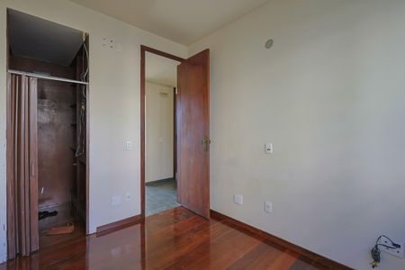 Apartamento à venda com 175m², 4 quartos e 3 vagasQuarto 1