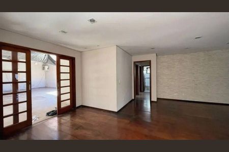 Casa à venda com 3 quartos, 220m² em Alphaville, Santana de Parnaíba