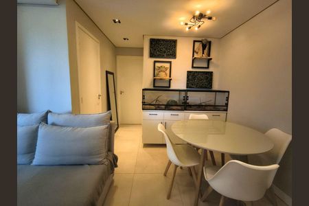 Apartamento à venda com 2 quartos, 57m² em Vila Gomes Cardim, São Paulo