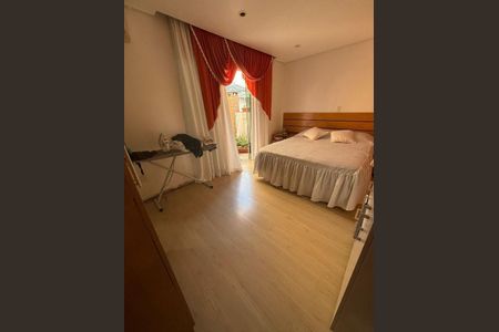 Casa à venda com 5 quartos, 340m² em Jardim Pilar, Santo André