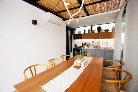 Apartamento à venda com 105m², 2 quartos e 1 vagaSala de jantar