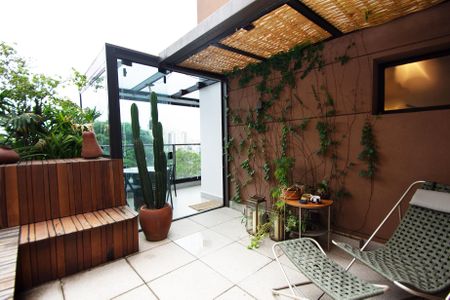 Apartamento à venda com 105m², 2 quartos e 1 vagaVaranda sala de jantar