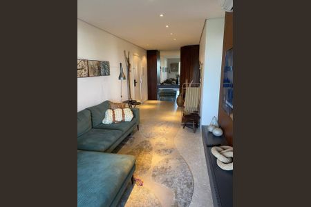 Apartamento à venda com 2 quartos, 105m² em Vila Madalena, São Paulo