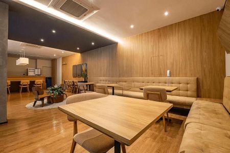 Apartamento à venda com 2 quartos, 105m² em Vila Madalena, São Paulo