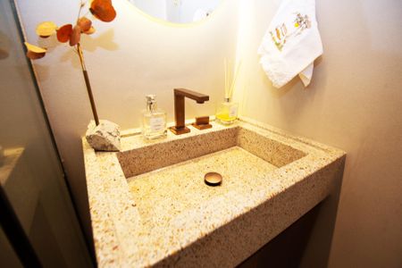 Apartamento à venda com 105m², 2 quartos e 1 vagaBanheiro Social