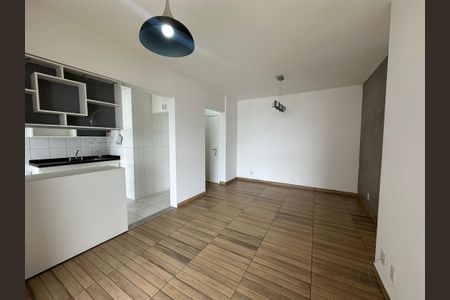 Sala de apartamento para alugar com 3 quartos, 90m² em Alphaville Industrial, Barueri