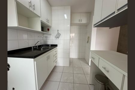 Apartamento para alugar com 90m², 3 quartos e 2 vagasCozinha