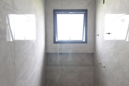 Apartamento à venda com 222m², 4 quartos e 3 vagasBanheiro das Semi-Suítes