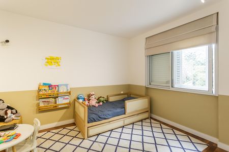 Apartamento para alugar com 212m², 3 quartos e 2 vagasQuarto 1