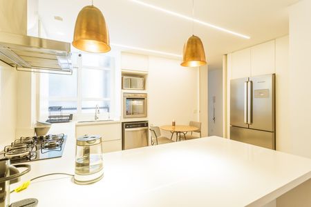 Apartamento para alugar com 212m², 3 quartos e 2 vagasCozinha