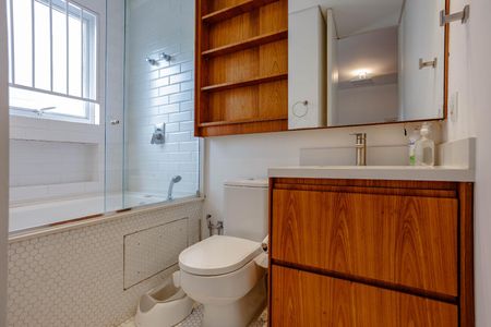 Apartamento para alugar com 212m², 3 quartos e 2 vagasBanheiro da Suíte 1