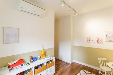 Apartamento para alugar com 212m², 3 quartos e 2 vagasQuarto 1