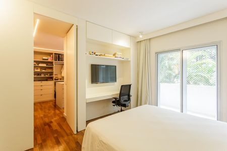 Apartamento para alugar com 212m², 3 quartos e 2 vagasSuíte 2