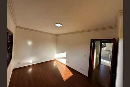 Casa à venda com 6 quartos, 400m² em Vila Jordanopolis, São Bernardo do Campo