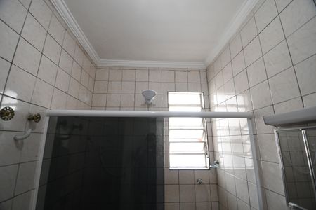 Apartamento para alugar com 105m², 2 quartos e sem vagaBanheiro