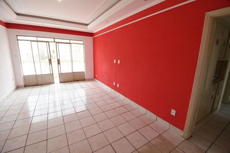 Apartamento para alugar com 105m², 2 quartos e sem vagaSala